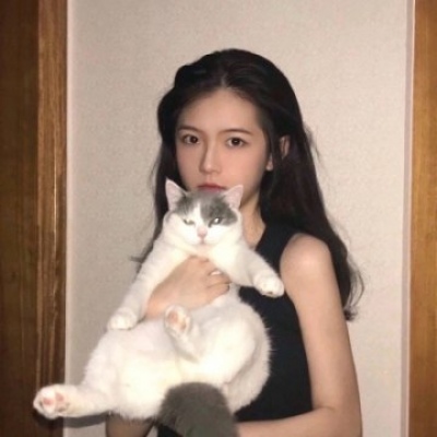 女生头像真人带猫咪ins高级质感